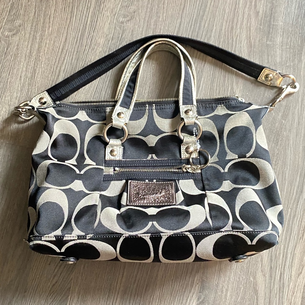 Coach Black and Cream Signature Logo Shoulder Bag